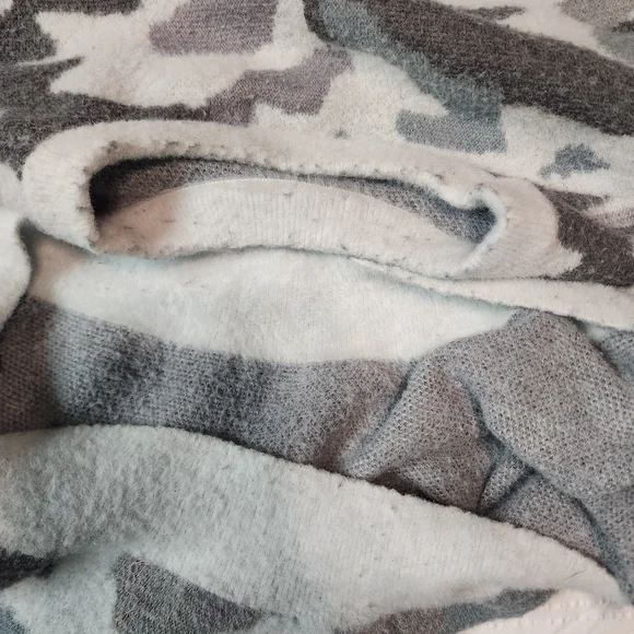 Simply Southern Gray and White Camouflage Sweater - Picture 13 of 13